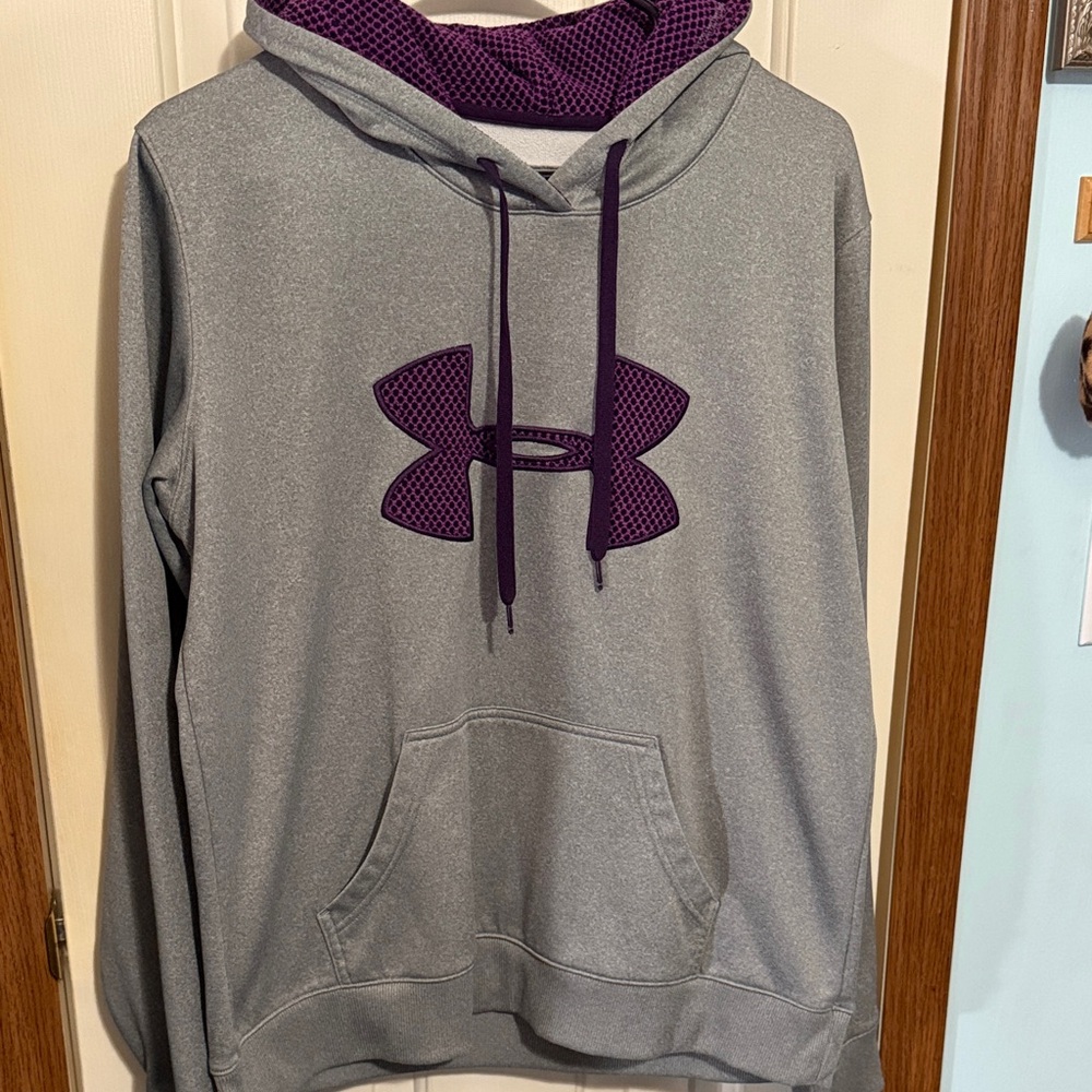 Under Armour Heather Gray Hoodie with Purple Details size Large